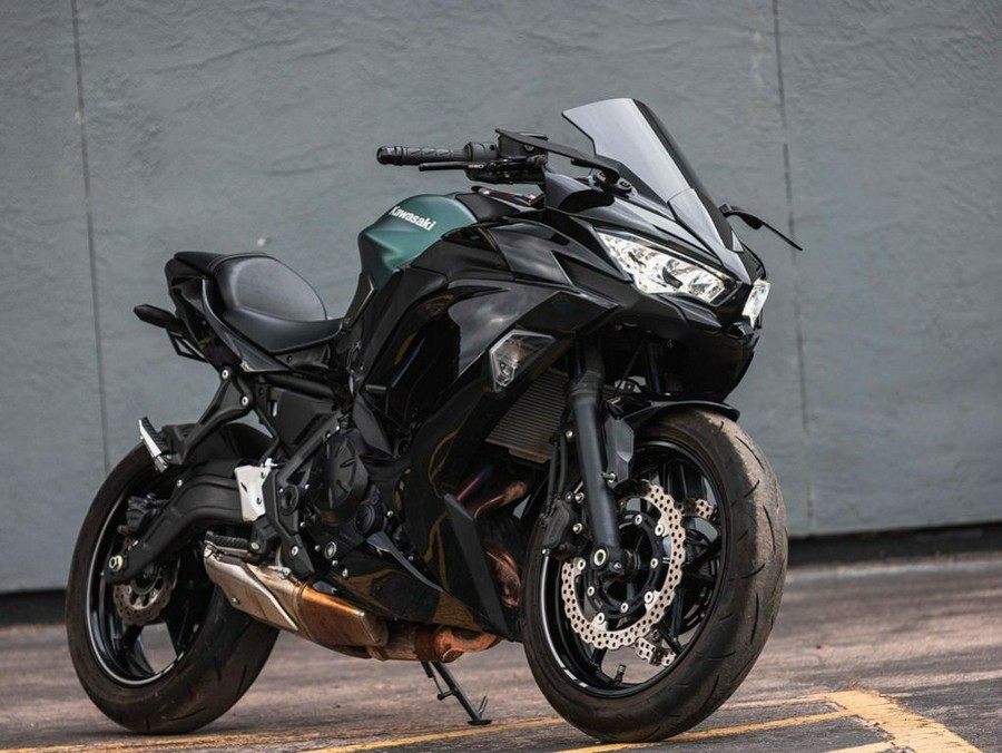 2025 Kawasaki Ninja® 650 Base