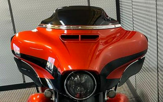 2017 Harley-Davidson Street Glide CVO