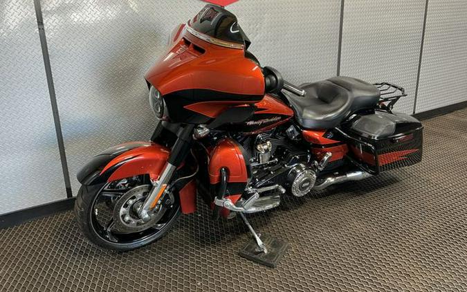 2017 Harley-Davidson Street Glide CVO