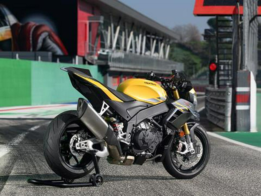 2027 Aprilia Tuono V4 1100