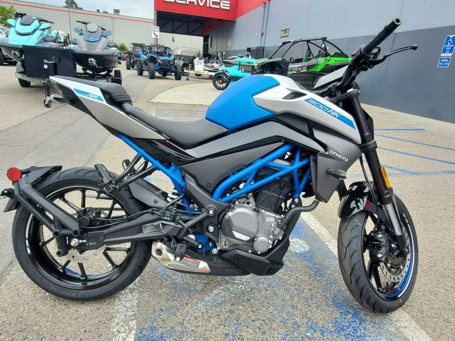 2023 CFMoto 300NK