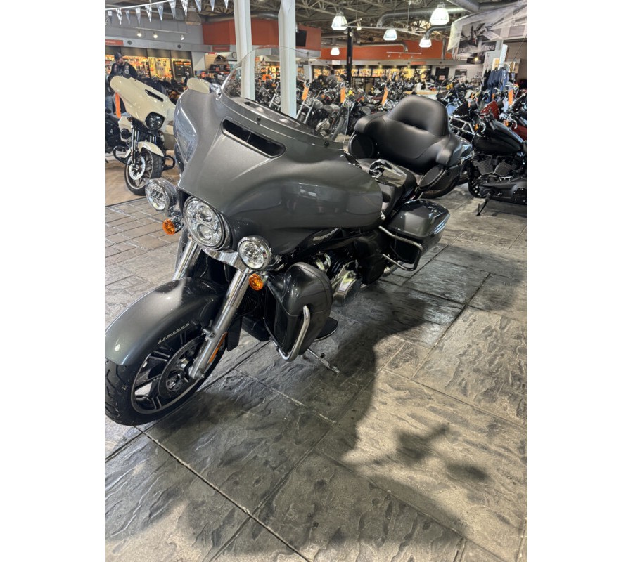 Prices clearly displayed on every new and used motorcycle