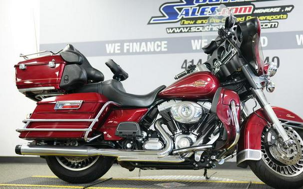 2010 Harley-Davidson® FLHTC - Electra Glide® Classic