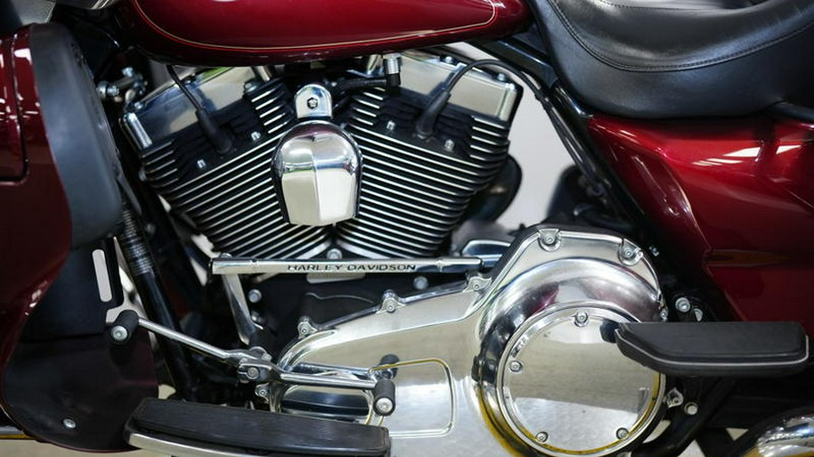 2010 Harley-Davidson® FLHTC - Electra Glide® Classic