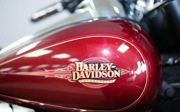 2010 Harley-Davidson® FLHTC - Electra Glide® Classic