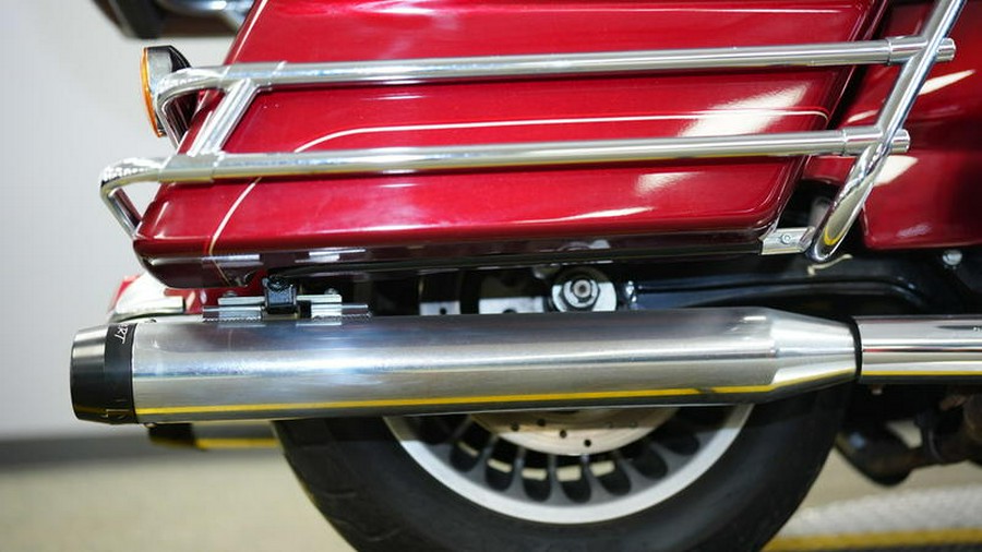 2010 Harley-Davidson® FLHTC - Electra Glide® Classic