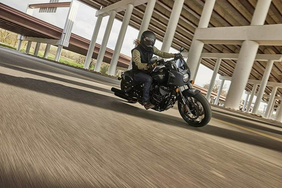 2025 Indian Motorcycle Sport Chief
