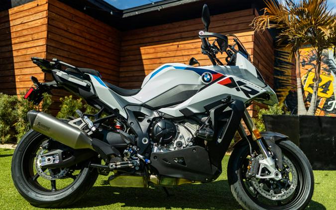 2026 BMW M 1000 XR LIGHT WHITE MOTORSPORT