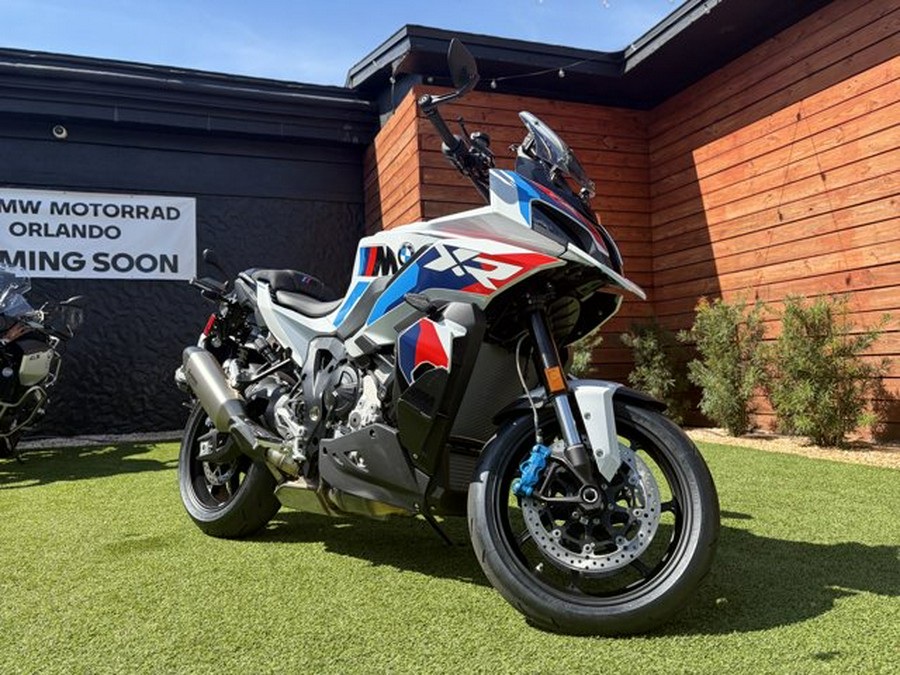 2026 BMW M 1000 XR LIGHT WHITE MOTORSPORT