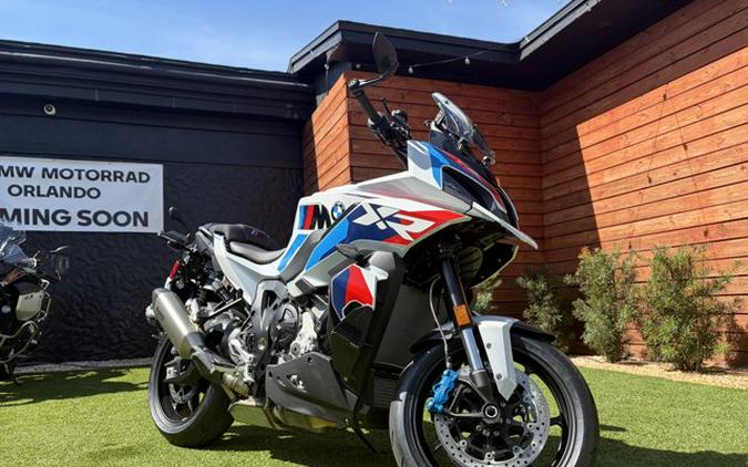 2026 BMW M 1000 XR LIGHT WHITE MOTORSPORT