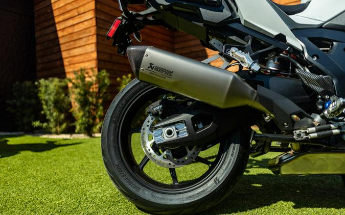 2026 BMW M 1000 XR LIGHT WHITE MOTORSPORT