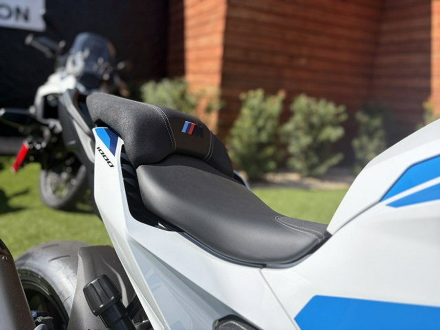 2026 BMW M 1000 XR LIGHT WHITE MOTORSPORT
