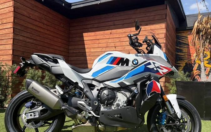 2026 BMW M 1000 XR LIGHT WHITE MOTORSPORT