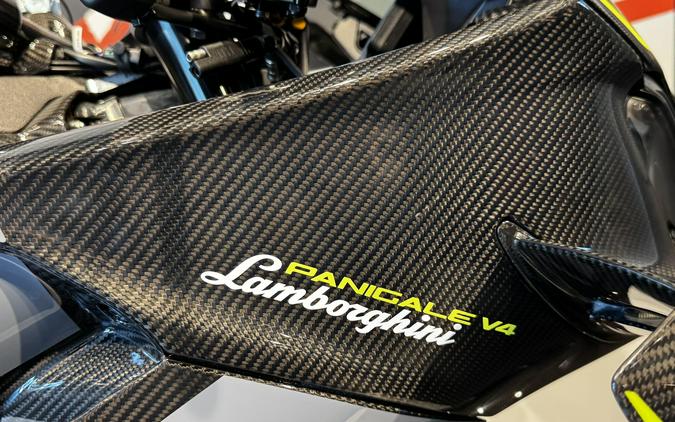 2026 Ducati Panigale V4 LAMBORGHINI