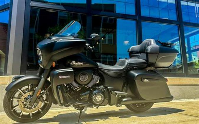 2023 Indian Motorcycle Roadmaster® Dark Horse®