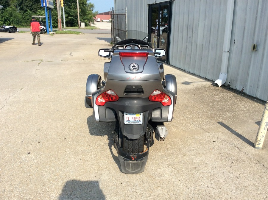 2012 Can-Am™ Spyder Roadster RT