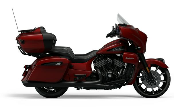 2024 Indian Motorcycle [Off-Site Inventory] Roadmaster® Dark Horse® w/ PowerBand Audio Pkg