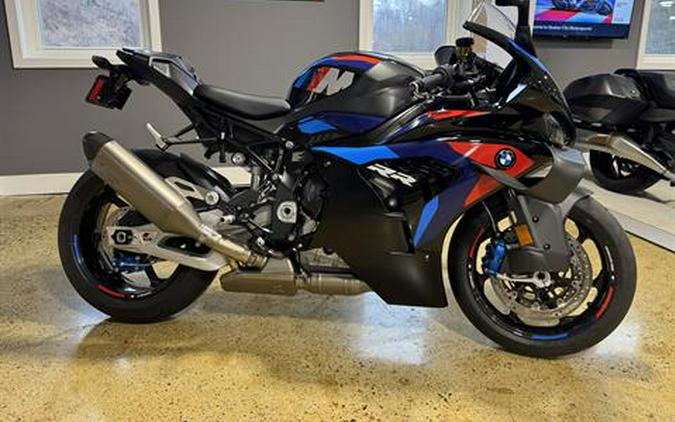 2026 BMW M 1000 RR