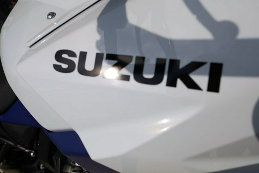 2025 Suzuki V-Strom 800DE Adventure