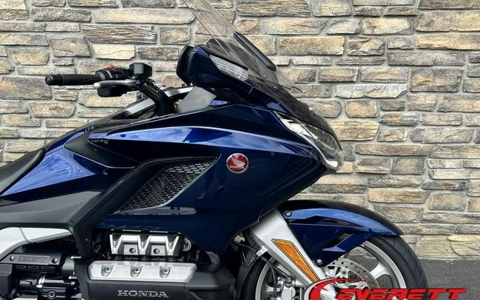 2018 Honda® Gold Wing Tour Automatic DCT Pearl Hawkseye Blue