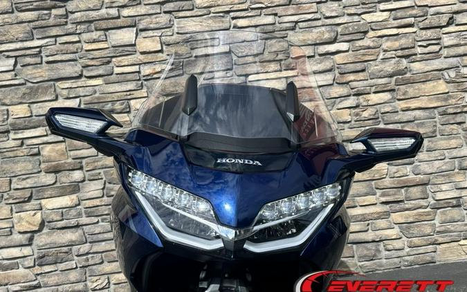 2018 Honda® Gold Wing Tour Automatic DCT Pearl Hawkseye Blue