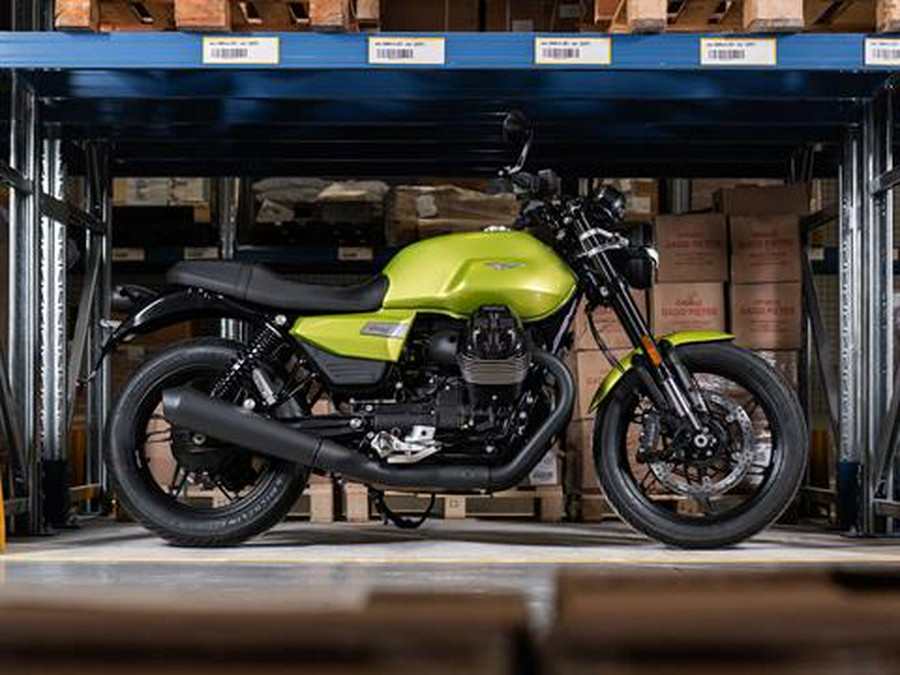 2027 Moto Guzzi V7 Sport