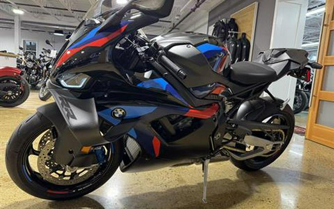 2026 BMW M 1000 RR