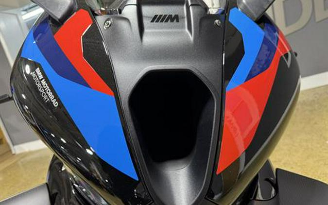 2026 BMW M 1000 RR