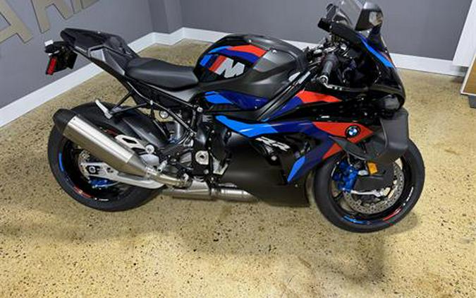 2026 BMW M 1000 RR