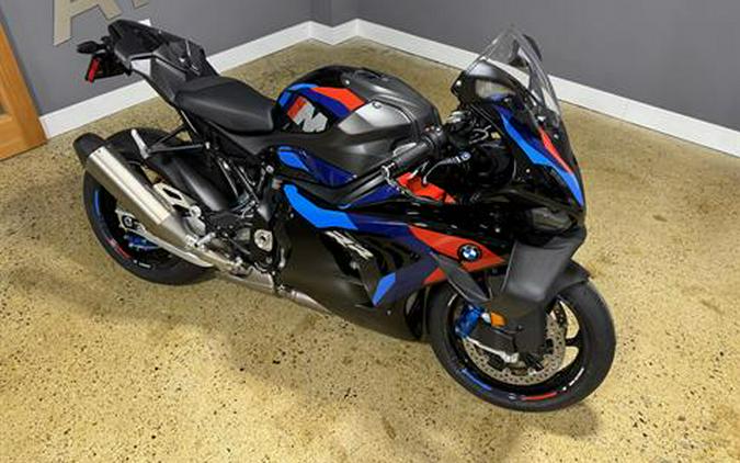 2026 BMW M 1000 RR
