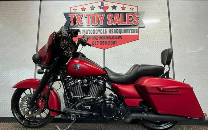 2018 Harley-Davidson Street Glide Special