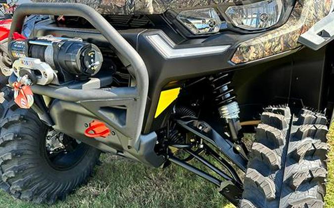 2023 Can-Am Defender MAX X MR HD10