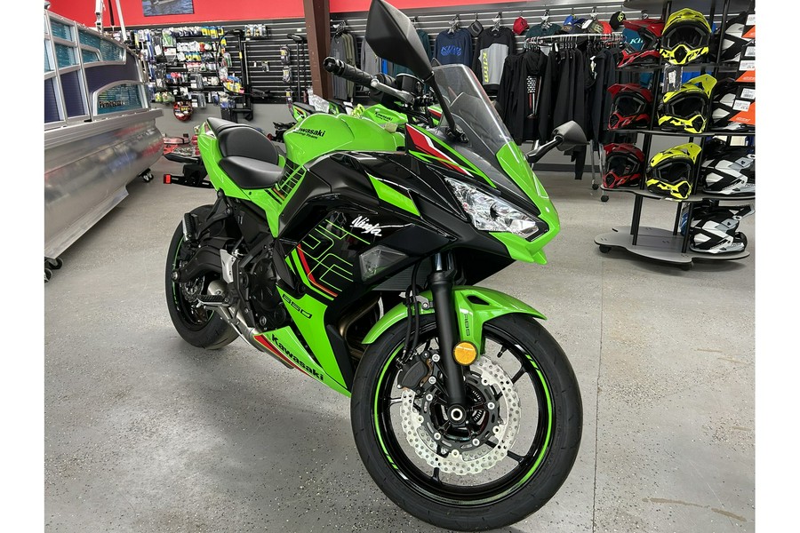 2024 Kawasaki Ninja® 650 KRT Edition ABS