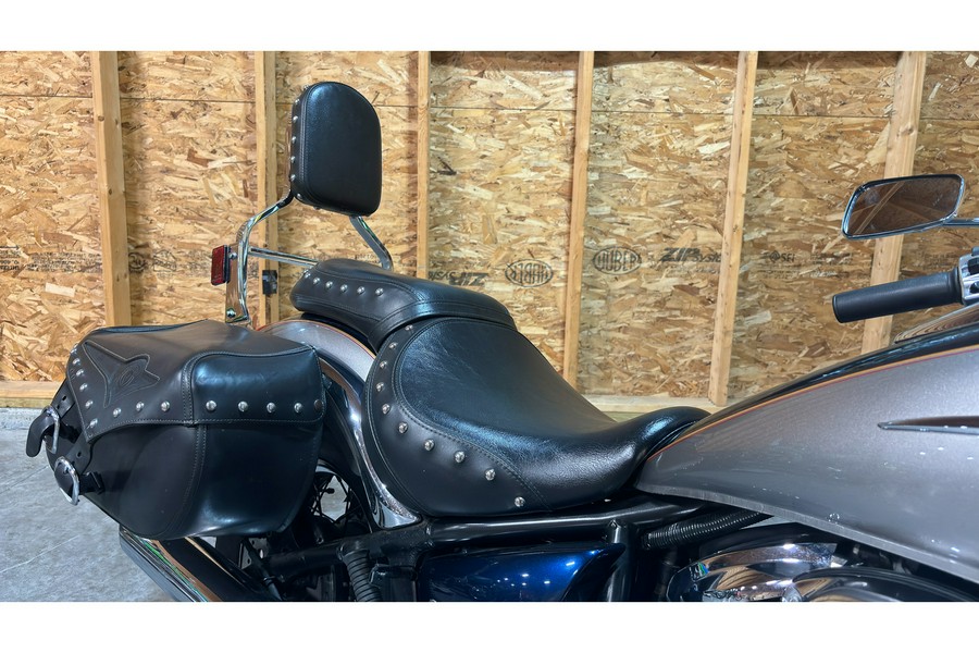 2006 Kawasaki VULCAN 900 CLASSIC LT