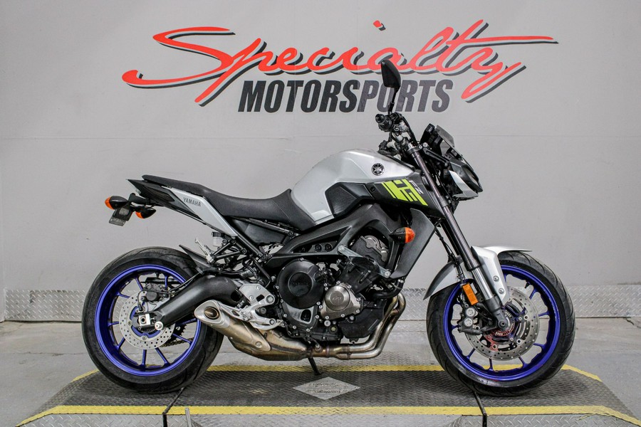 2017 Yamaha FZ-09