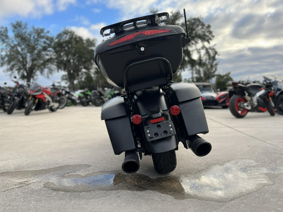 2022 Indian Motorcycle ROADMASTER DARK HORSE BLACK SMOKE 49ST Dark Horse