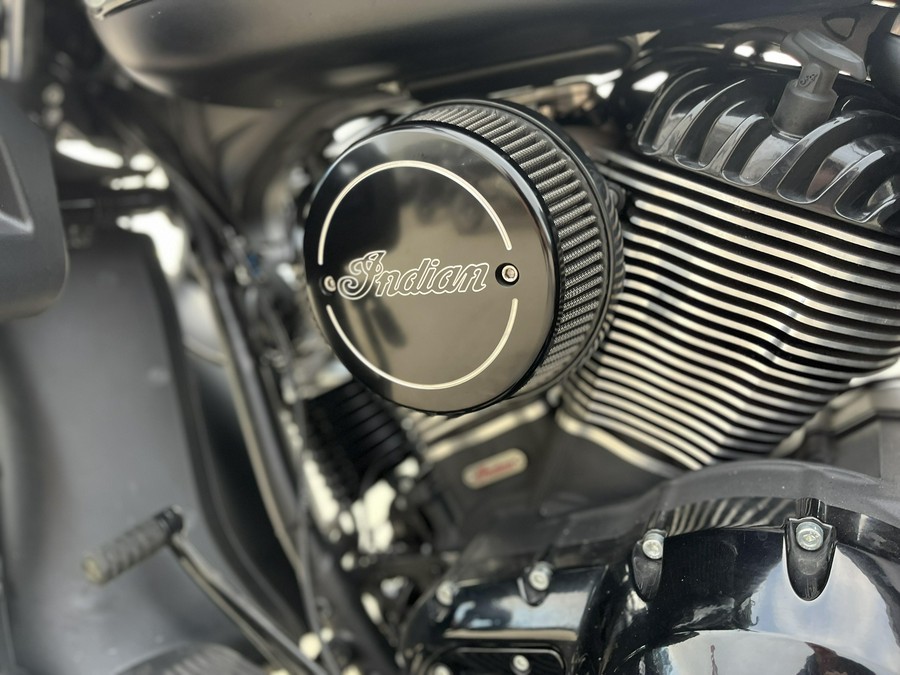 2022 Indian Motorcycle ROADMASTER DARK HORSE BLACK SMOKE 49ST Dark Horse