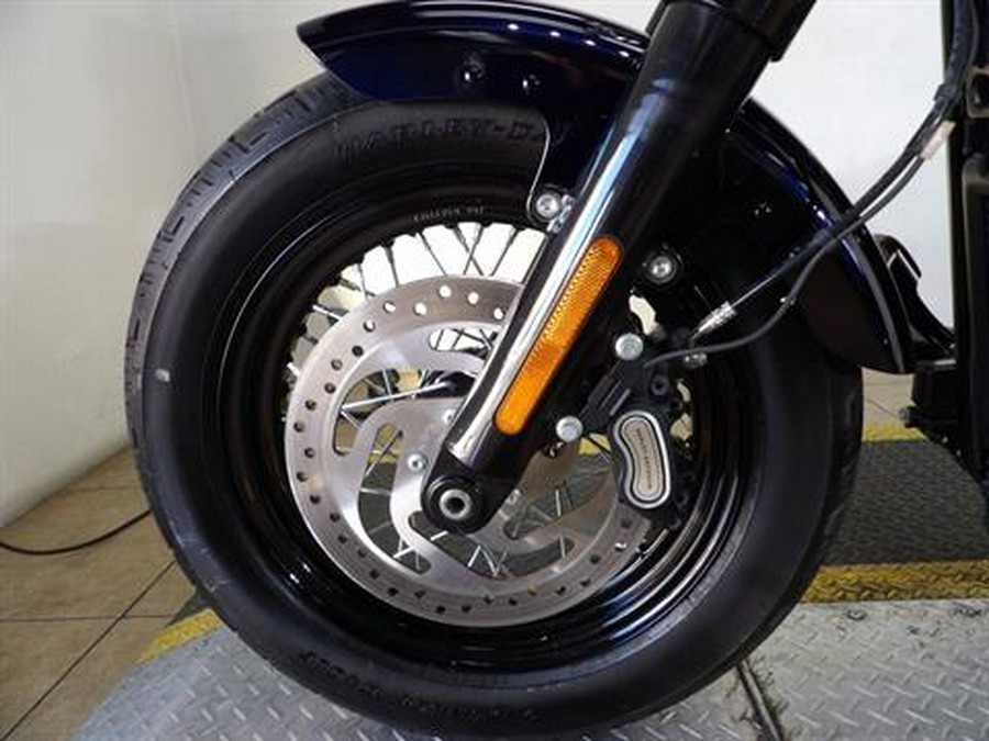 2019 Harley-Davidson Softail Slim®