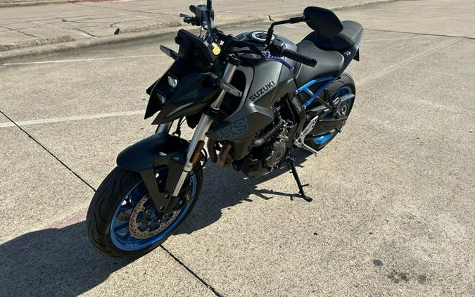 2024 Suzuki GSX 8S