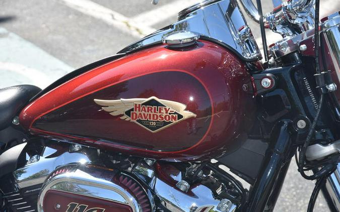 2023 Harley-Davidson® FLHCSANV - Heritage Classic Anniversary Edition