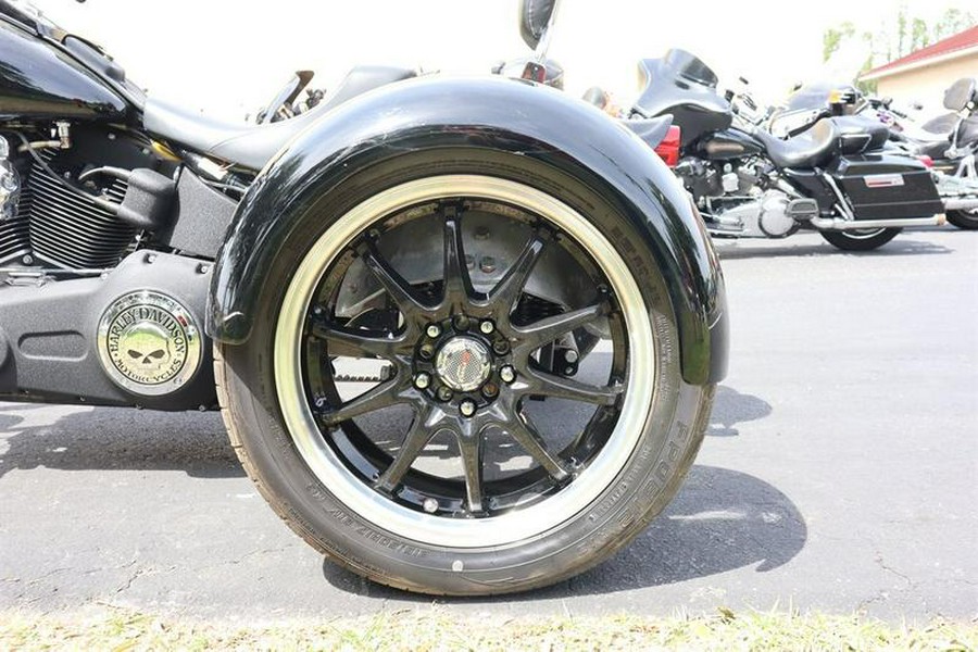 2007 Harley-Davidson® Night Train Trike