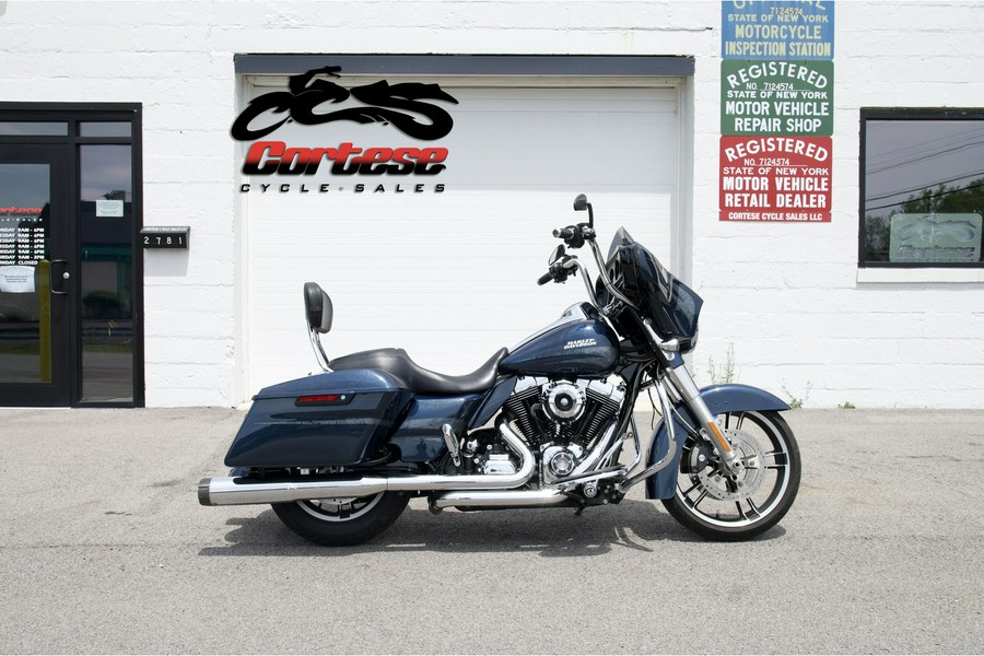 2016 Harley-Davidson® FLHXS Street Glide Special