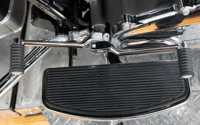 2012 Harley-Davidson Road King 103