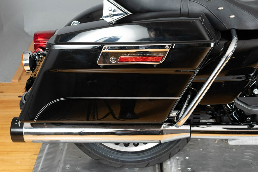 2012 Harley-Davidson Road King 103