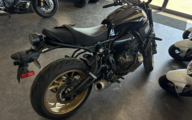 2025 Yamaha XSR700