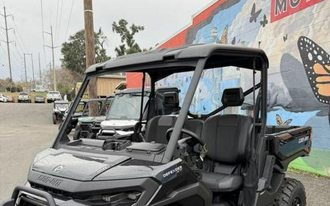 2026 Can-Am® Defender XT HD11 With 10.25 in.display