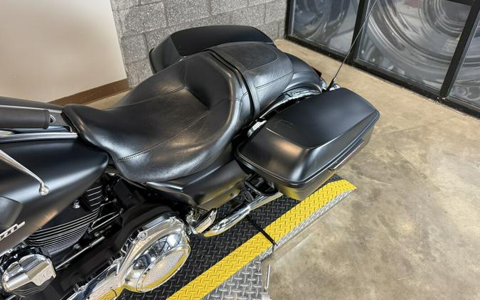 2016 Harley-Davidson® Street Glide® Special FLHXS