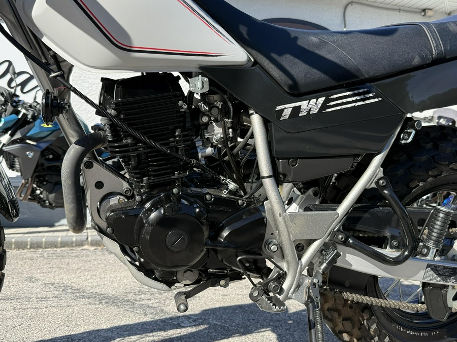 2024 Yamaha TW 200