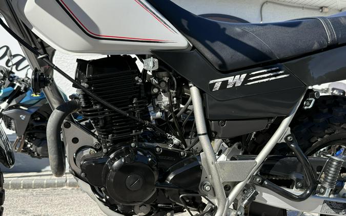 2024 Yamaha TW 200
