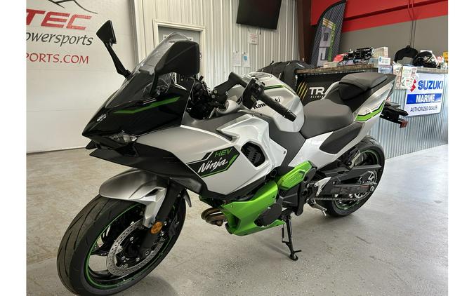 2024 Kawasaki Ninja® 7 Hybrid ABS SILVER